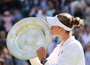 开云在线直播-关于西班牙网球队逆转英国网球队，克耶高斯完成帽子戏法的信息