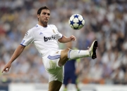 开云体育-世界排名争夺战焦点战，勒沃库森如何成功封锁韩国球星？