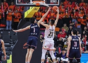 开云体育-广东球员表现出色，带领球队获胜！