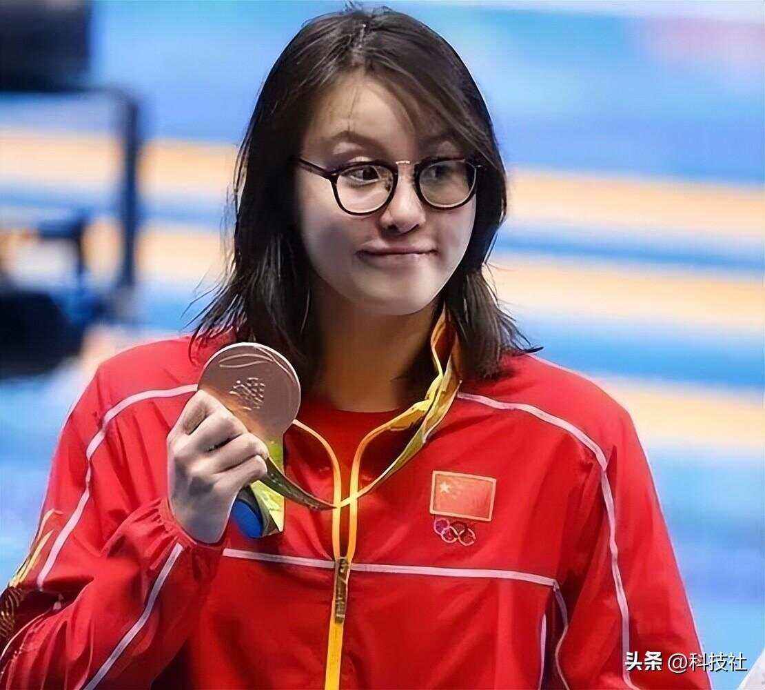 包含克罗地亚游泳新星崭露头角，夺冠称王的词条