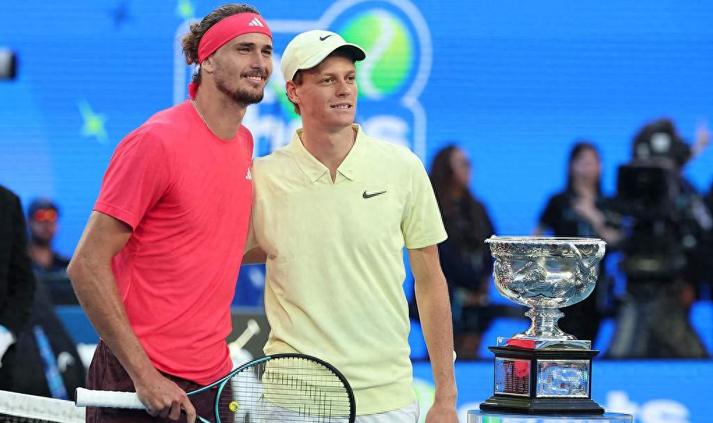 澳网完胜法网，兹维列夫带队取胜