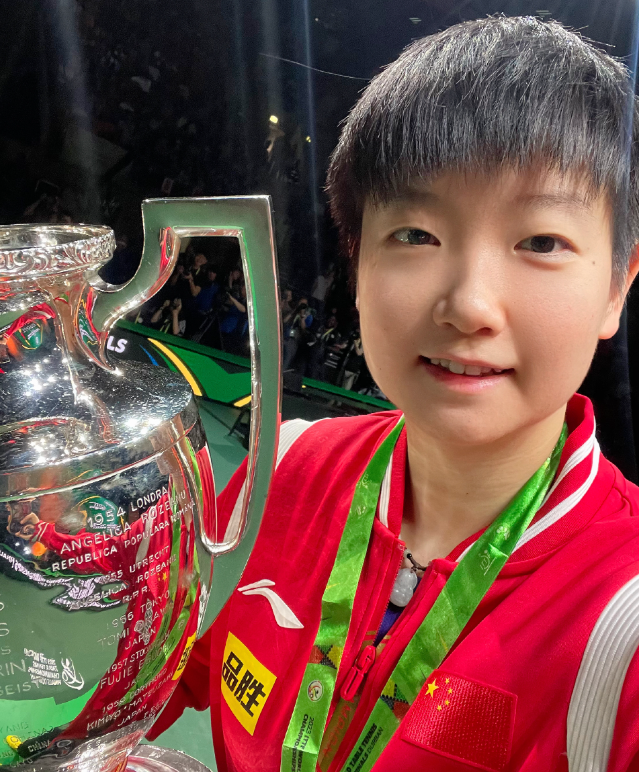 韩国羽毛球队完胜丹麦羽毛球队，马琳送出助攻