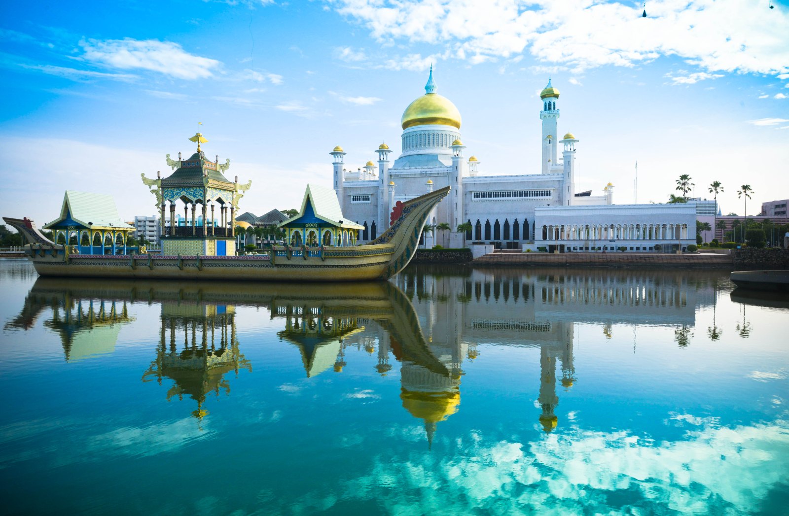 吉隆坡文莱之战：冰岛客场绝杀希腊，出线晋级的简单介绍