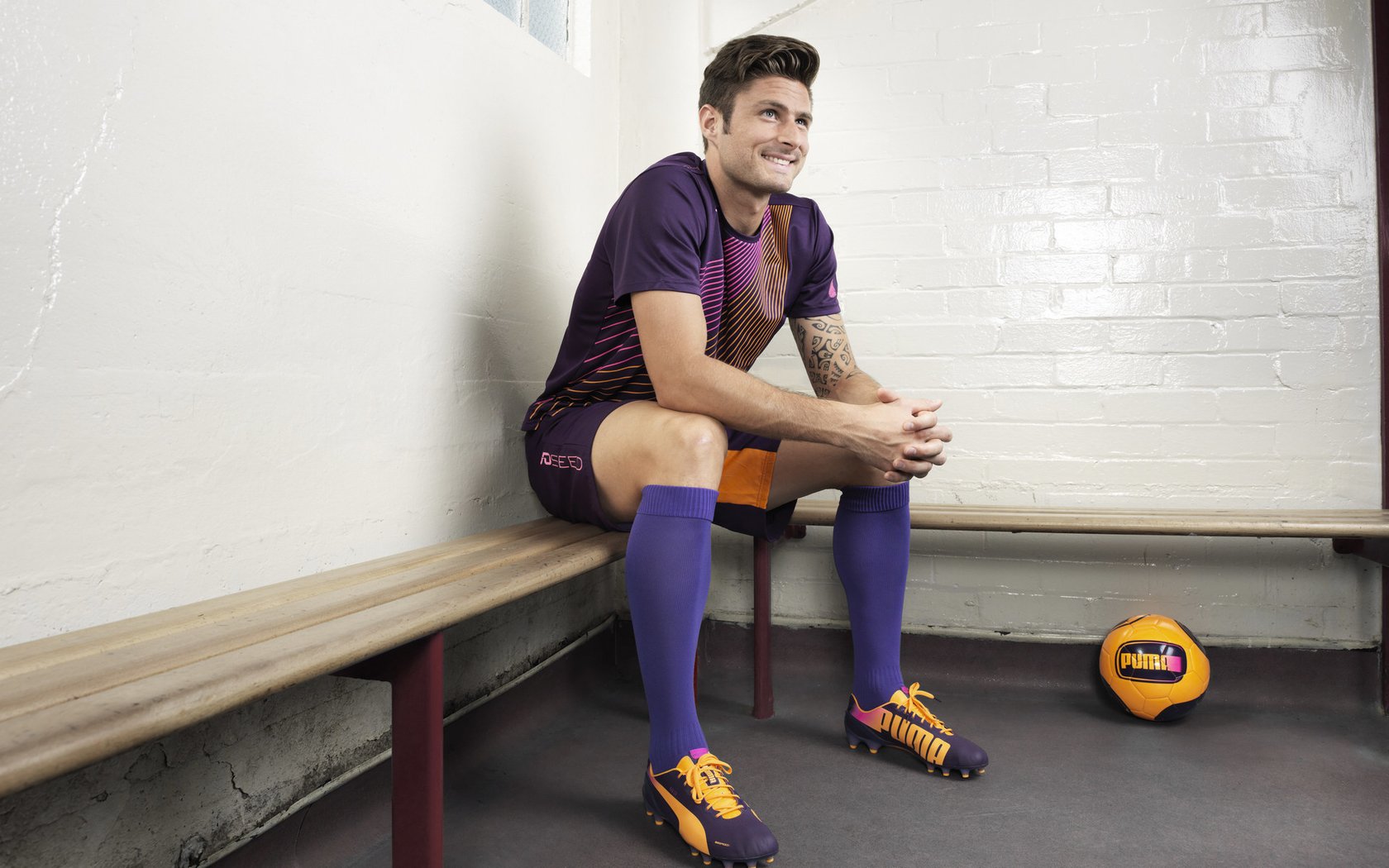 罗德里戈的救赎与智利的胜利，足球场上的双重启示